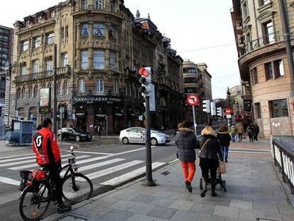Lugar del crimen de Ibon Urrengoetxea, el pasado 23 de diciembre en Bilbao.