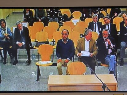 De izquierda a derecha, 'El Bigotes', Pablo Crespo y Francisco Correa, este viernes en el juicio que se celebra en la Audiencia Nacional.