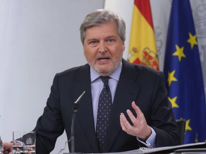 Íñigo Méndez de Vigo, tras la reunión del Consejo de Ministros.