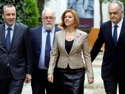 María Dolores de Cospedal, a su llegada a la reunión del PP europeo.