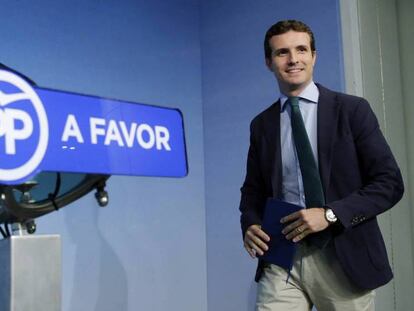 El vicesecretario de Comunicación del PP, Pablo Casado. En vídeo, Casado niega haber recibido trato de favor para conseguir su máster