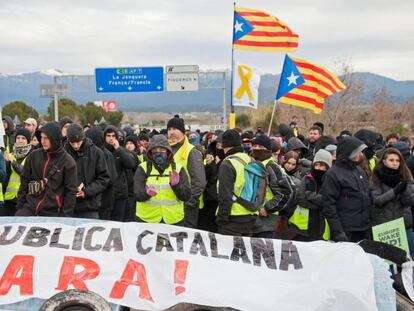 La AP-7, cortada en Figueres.