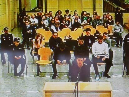 FOTO: Inicio del juicio en la Audiencia Nacional de San Fernando de Henares. / VÍDEO: ¿Qué pasó en Alsasua?