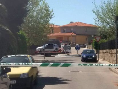 Calle de Las Ventas de Retamosa donde un mujer ha muerto y su hijo ha resultado herido por un tiroteo.