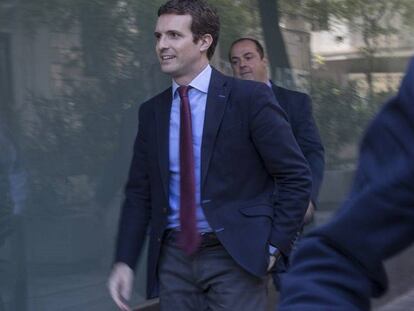 Pablo Casado, ayer, entrando a la sede del PP para asistir al Comite ejecutivo Nacional.
