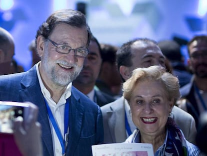 Rajoy, en la convención nacional del PP celebrada en Sevilla. En vídeo, declaraciones del PP, PSOE y Ciudadanos.