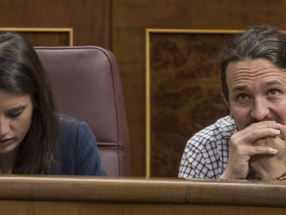 Irene Montero y Pablo Iglesias en el Congreso. En vídeo, las declaraciones de algunos militantes de Podemos.