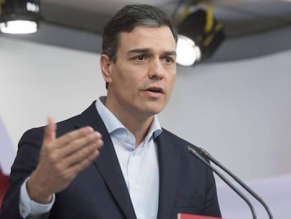 Pedro Sánchez, en rueda de prensa en Ferraz.