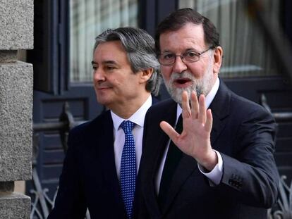 Rajoy, a su llegada al Congreso esta mañana para despedirse como presidente del Gobierno.