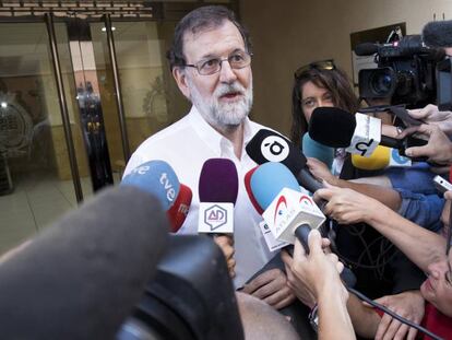 Rajoy, ante el Registro de Santa Pola.