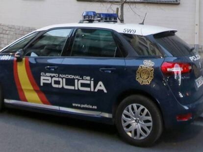 Coche patrulla de la Policía Nacional.