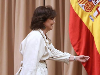 La vicepresidenta del Gobierno, Carmen Calvo, durante su comparecencia en la comisión.