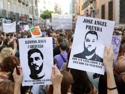 Manifestación en Madrid ante el Ministerio de Justicia el 23 de junio en protesta por la puesta en libertad provisional de La Manada.