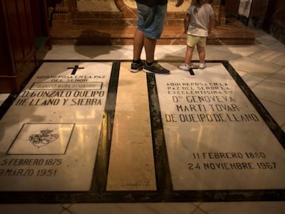 Tumba del general Queipo de Llano en la basílica de la Macarena, en Sevilla.