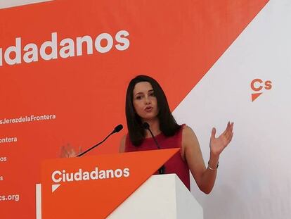 La líder de Ciudadanos en Cataluña, Inés Arrimadas, en Jerez de la Frontera / En vídeo, declaraciones de Inés Arrimadas