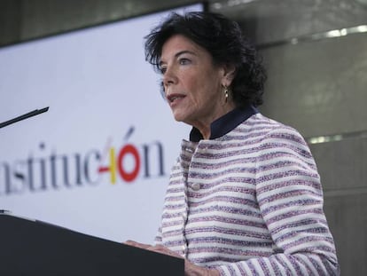 Celáa, durante la rueda de prensa en La Moncloa.