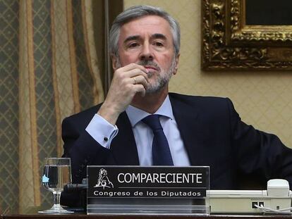 Acebes en la comisión de investigación sobre la financiación del PP.