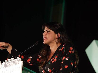 Teresa Rodríguez, candidata a la Junta por Adelante Andalucía, en un mitin en Jerez. En vídeo, Teresa Rodríguez en el mítin de Jerez.