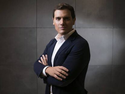 Albert Rivera: “Toca aplicar
la Constitución”