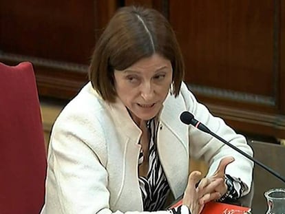 Imagen de la señal institucional del Tribunal Supremo de la expresidenta del Parlament Carme Forcadell durante su declaración. En vídeo, así fue la declaración de Forcadell.