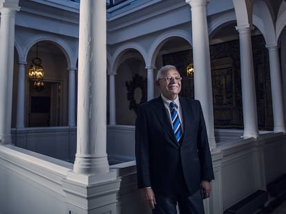 Borrell, el pasado miércoles, en el palacio de Viana. En vídeo, resumen de la entrevista al ministro.