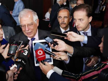 Josep Borrell, este martes en Buenos Aires. En vídeo, los momentos más tensos de la entrevista en DW subtitulados en castellano.