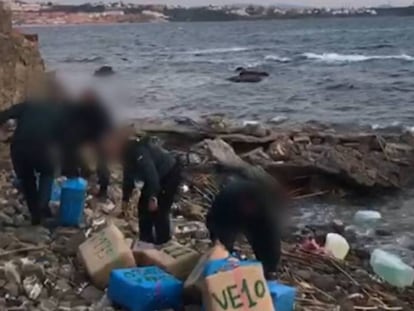 Operación policial en la costa del Campo de Gibraltar. En vídeo, cae la banda del Mosquito, dedicada al tráfico de hachís en Andalucía.