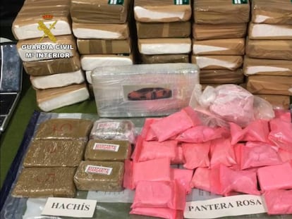 Sustancias incautadas por la Guardia Civil.