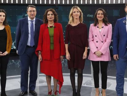 Los representantes de los partidos, en el debate que se celebró este martes en TVE. En vídeo, los mejores momentos del debate.
