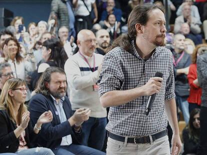 El líder de Podemos, Pablo Iglesias, interviene en un mitin en Vigo (Pontevedra). En vídeo, Pablo Iglesias como ejemplo de la moderación de tono en la recta final de la campaña.