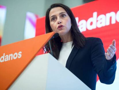 La portavoz de la Ejecutiva de Ciudadanos, Inés Arrimadas. En vídeo, las declaraciones de Arrimadas sobre posibles pactos con el PSOE.