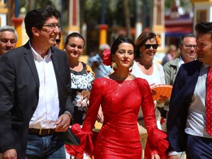 Inés Arrimadas, visita la feria de Jerez de la Frontera (Cádiz), su ciudad natal. En vídeo, la portavoz nacional de Ciudadanos.