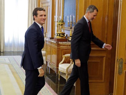 Felipe VI recibe al presidente del Partido Popular, Pablo Casado. En vídeo, declaraciones de Casado.