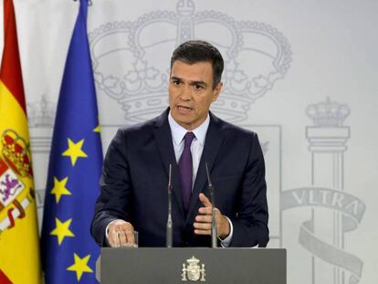 El presidente del Gobierno en funciones, Pedro Sánchez, en una rueda de prensa este jueves en el Palacio de la Moncloa. En vídeo, declaraciones de Sánchez.