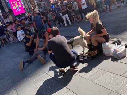 El momento de la detención en Times Square. En vídeo, el agente español cuenta su intervención tras ver la agresión al policía norteamericano.