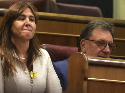 La diputada de JxCat en el Congreso Laura Borràs, durante en la primera jornada del debate de investidura. En vídeo, la intervención de Norràs este martes en el debate.