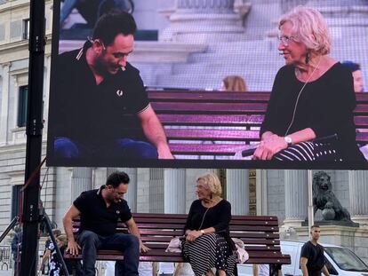 En vídeo,Manuela Carmena y Juan Antonio Bayona presentan la nueva campaña de 'España Global'.