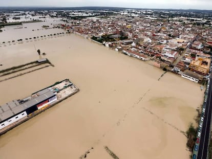 Flooding in Dolores in Alicante province.