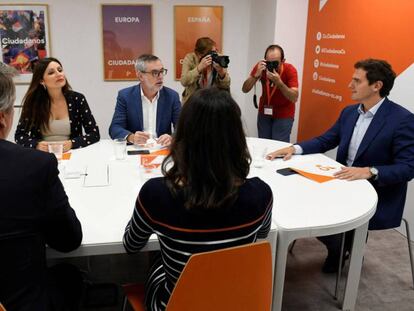 Reunión de la ejecutiva de Cs, este lunes. En vídeo, reacciones a la decisión del Tribunal Supremo.