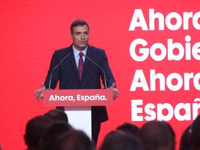 El secretario general del PSOE y presidente del Gobierno en funciones, Pedro Sánchez, interviene en la presentación del lema de campaña del Partido Socialista.