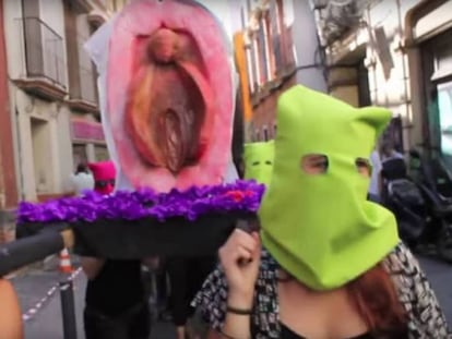En vídeo, imágenes de la ‘procesión del coño insumiso’.