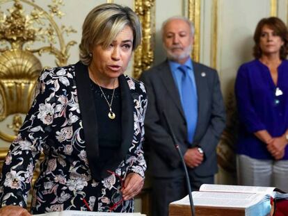 La abogada general del Estado, Consuelo Castro. En vídeo, las declaraciones de Casado y Rivera en noviembre de 2018.