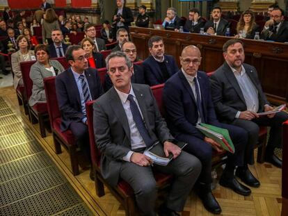 Los líderes independentistas al inicio del juicio, en febrero. En vídeo, claves de un veredicto histórico.