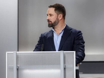 El líder de Vox, Santiago Abascal, durante el debate electoral de este lunes. En vídeo, fragmento de su intervenciónl.