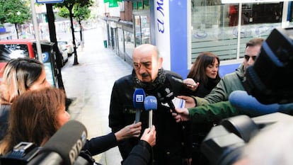 El diputado nacional del PRC José María Mazón, tras reunirse con Adriana Lastra en Oviedo.