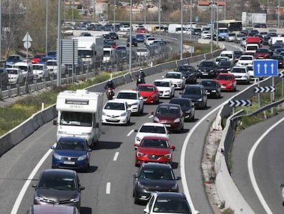 Un tramo de la A-3, a su paso por Madrid. En vídeo, los principales puntos negros en las ciudades españolas.