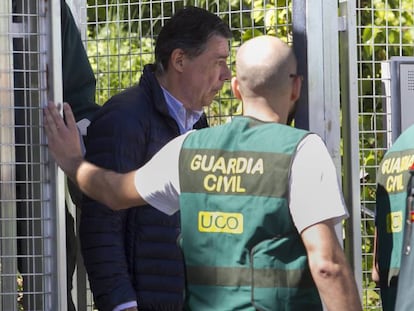 El expresidente de la Comunidad de Madrid Ignacio González, tras su detención en abril de 2018. En vídeo, las claves del Caso Lezo.