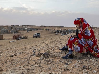 Campo de refugiados saharauis de Bojador (Argelia), en abril de 2019. En vídeo, el ministro del interior en funciones, Fernando Grande-Marlaska, pide "prevención antes de viajar" a los campamentos saharauis.