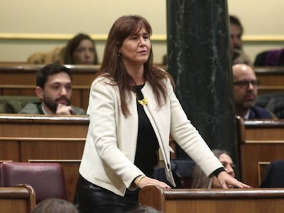 La diputada Laura Borrás (JxCat), este martes en el Congreso. En vídeo, así ha sido la constitución de las Cortes.