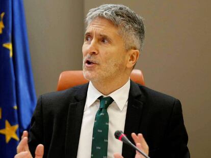 El ministro de Interior en funciones, Fernando Grande-Marlaska, en una rueda de prensa para presentar el balance de accidentalidad vial de 2019.